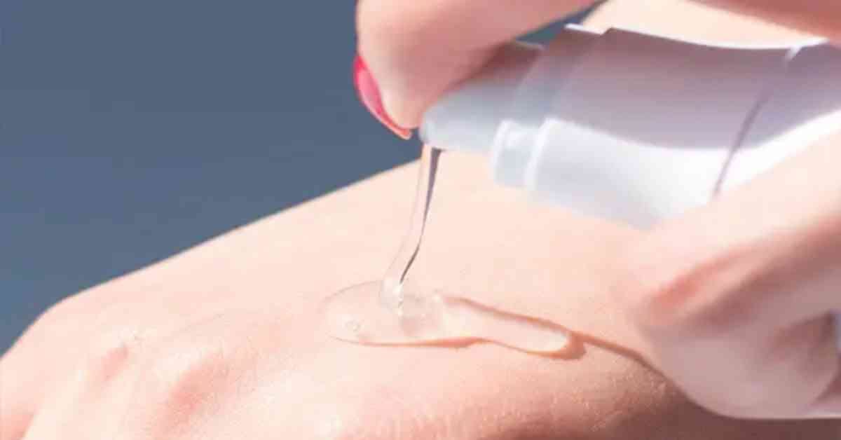 Tẩy da chết vật lý dạng gel
