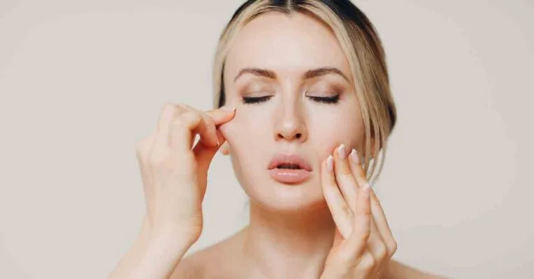Kiểm tra độ đàn hồi của da