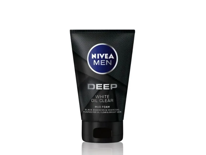 Sữa rửa mặt cho nam Nivea Deep White Oil Clear