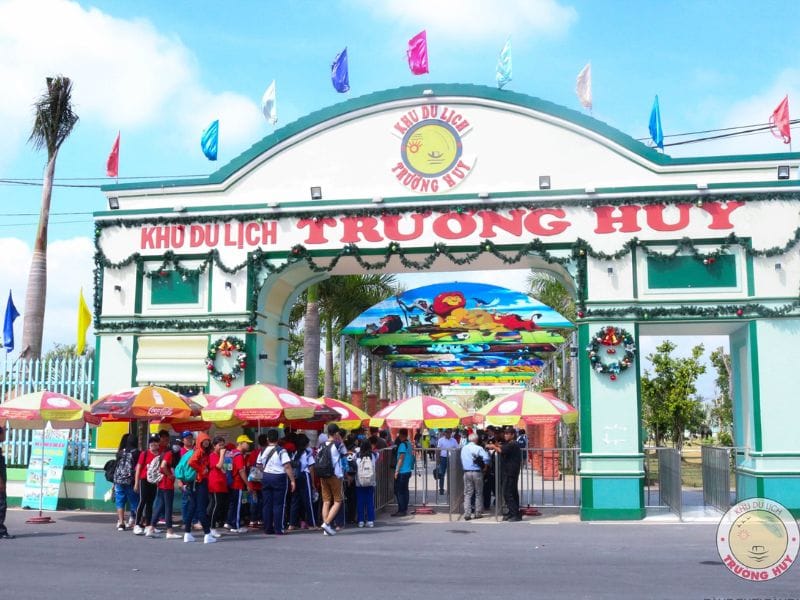 Khu du lịch Trường Huy