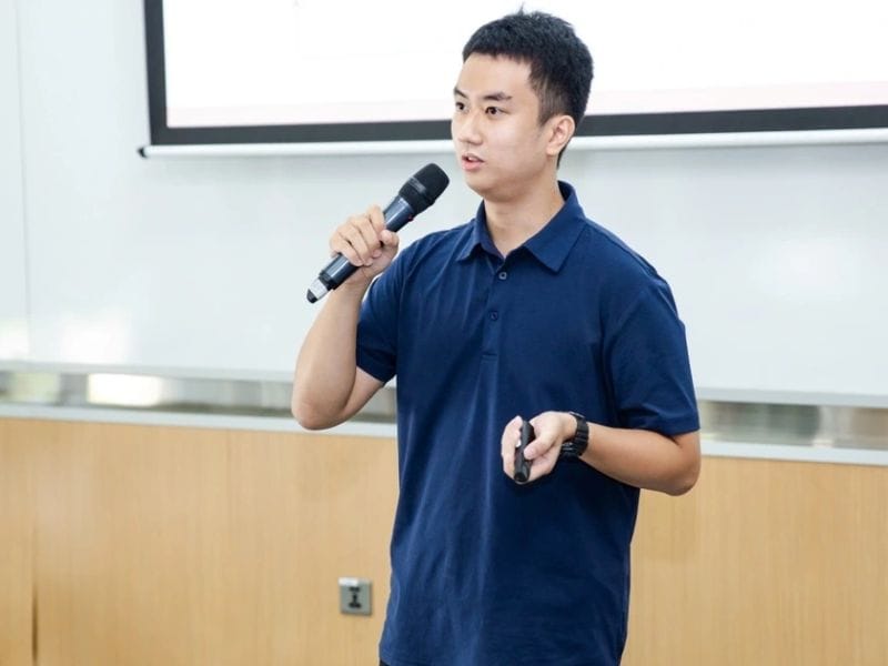 Tự tin tỏa sáng bằng năng lực của bản thân